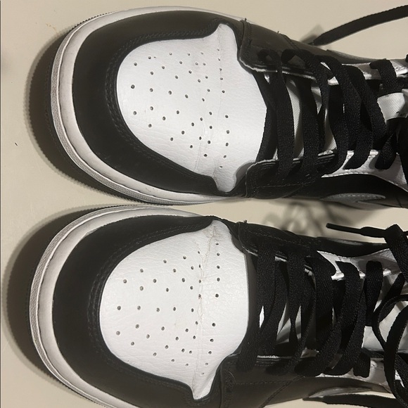 Air jordan mids white shadow - Picture 4 of 5